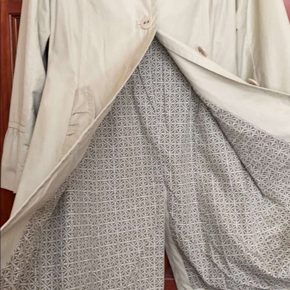 Long beige jacket - Picture 4 of 5